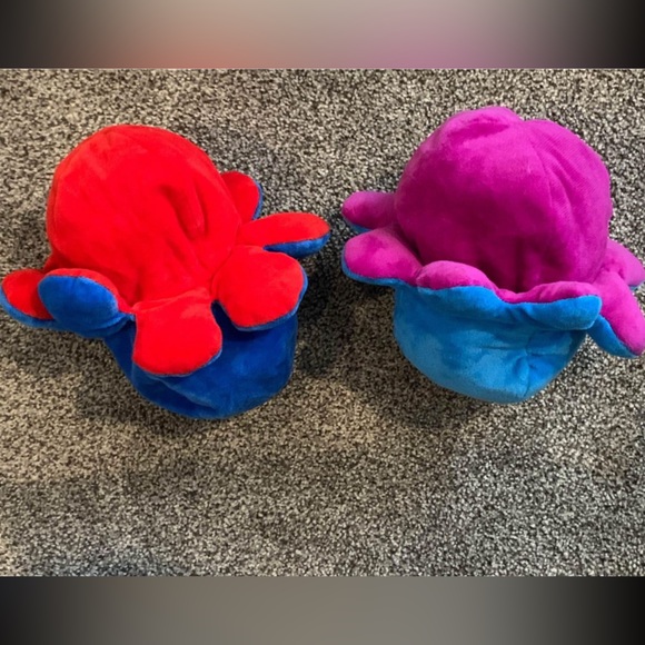 Reversible Octopus Plush lot of 2 - Picture 2 of 5